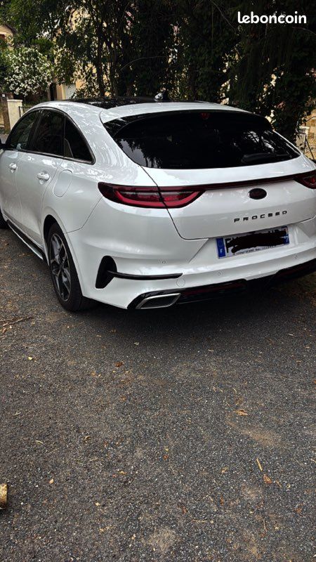 Kia ProCeed (image 2)