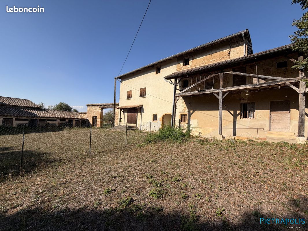 Maison 5 pièces 120 m² · à Francheleins · 120 m² · 210 000 €