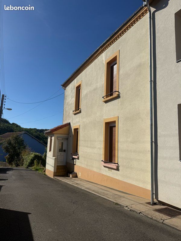 Maison 6 pièces 115 m² · à Mont-Saint-Martin · 115 m² · 194 000 €