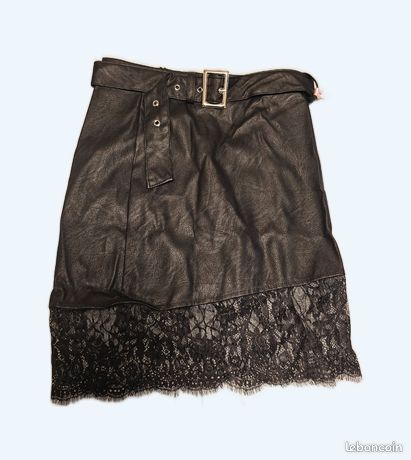 Jupe simili cuir dentelle Vêtements
