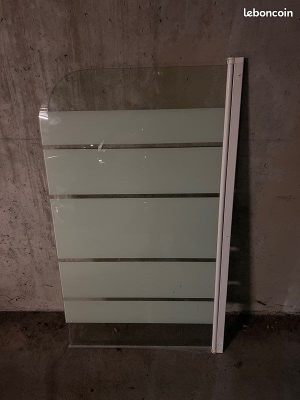 Vitres pour salle de bain (image 1)