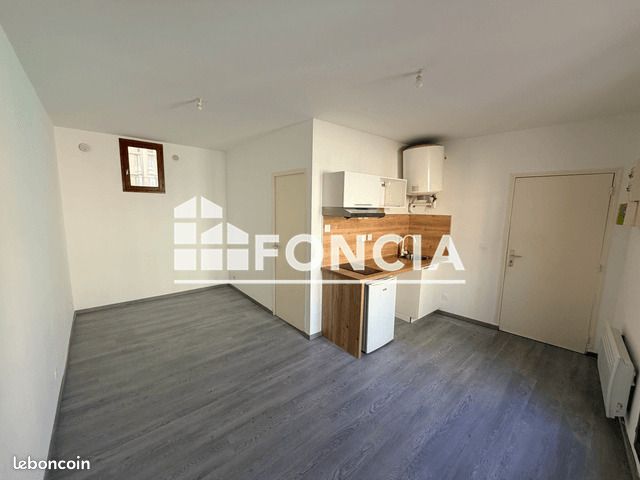 Appartement 1 pièce 20 m² · à Béziers · 20 m² · 350 €