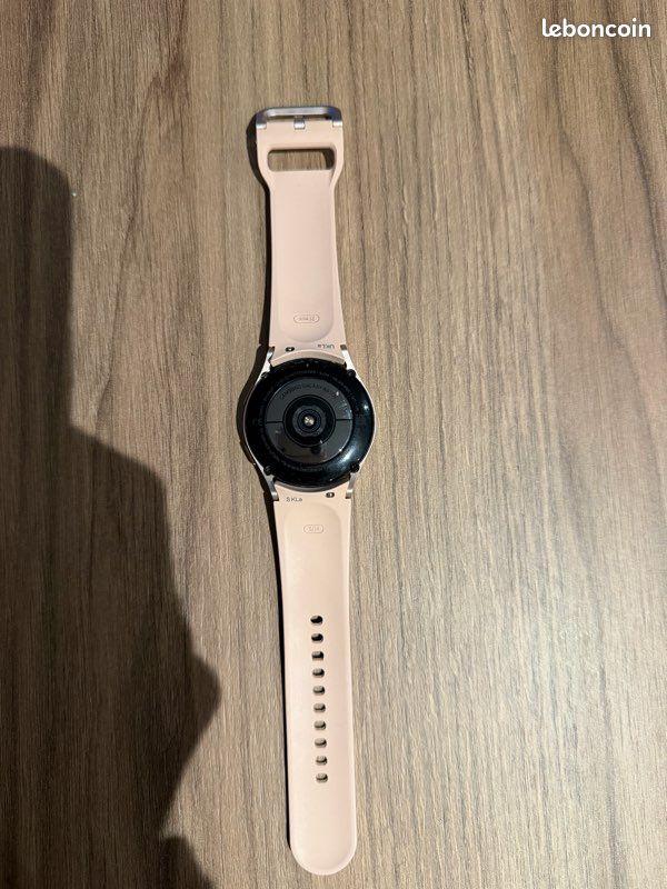 Samsung Galaxy Watch 4 (image 3)