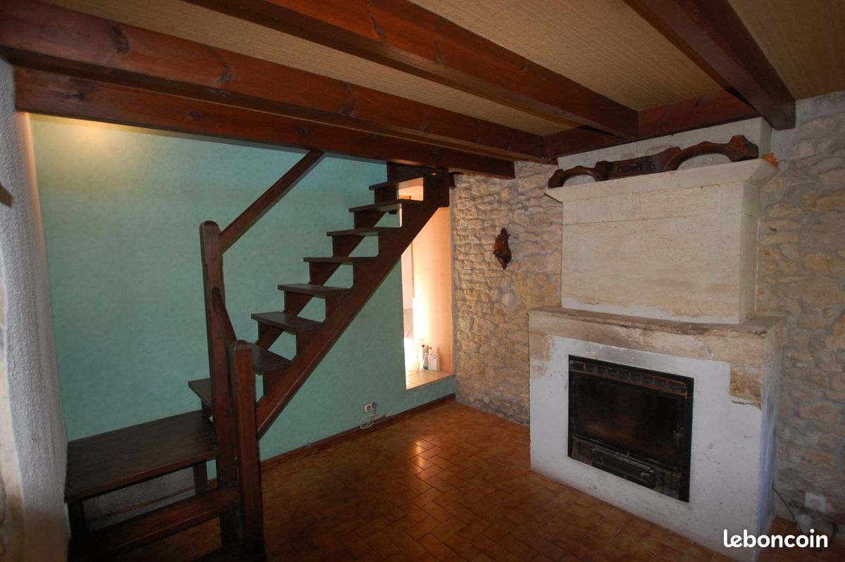 Maison 8 pièces 205 m² - Saint-Ciers-sur-Gironde 33820 (image principale 3)