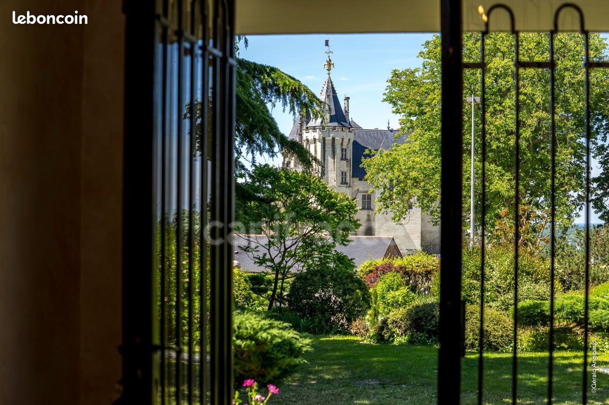 Maison 11 pièces 328 m² · à Saumur · 328 m² · 1 196 000 €