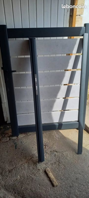 Portillon aluminium (image 2)