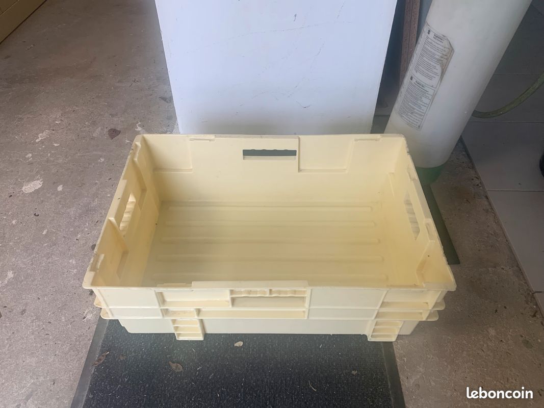 Bac de rangement jaune (image 2)