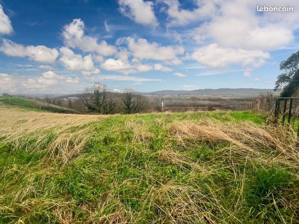 Terrain 3 452 m² Guiche