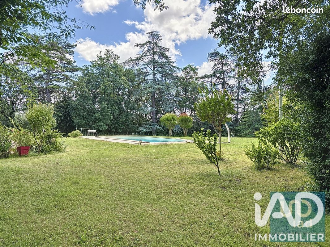 Maison 25 pièces 610 m² · à Fleurance · 610 m² · 599 000 €