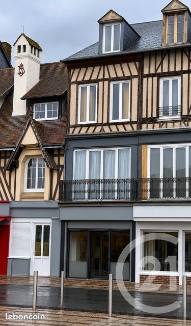 Immeuble 200 m² · à Beuzeville · 200 m² · 147 000 €