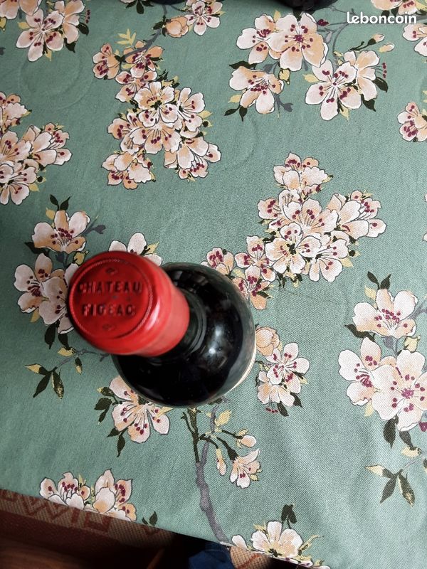 CHATEAU FIGEAC SAINT EMILION 1976 1er grand cru classé 2 bouteilles (image 3)
