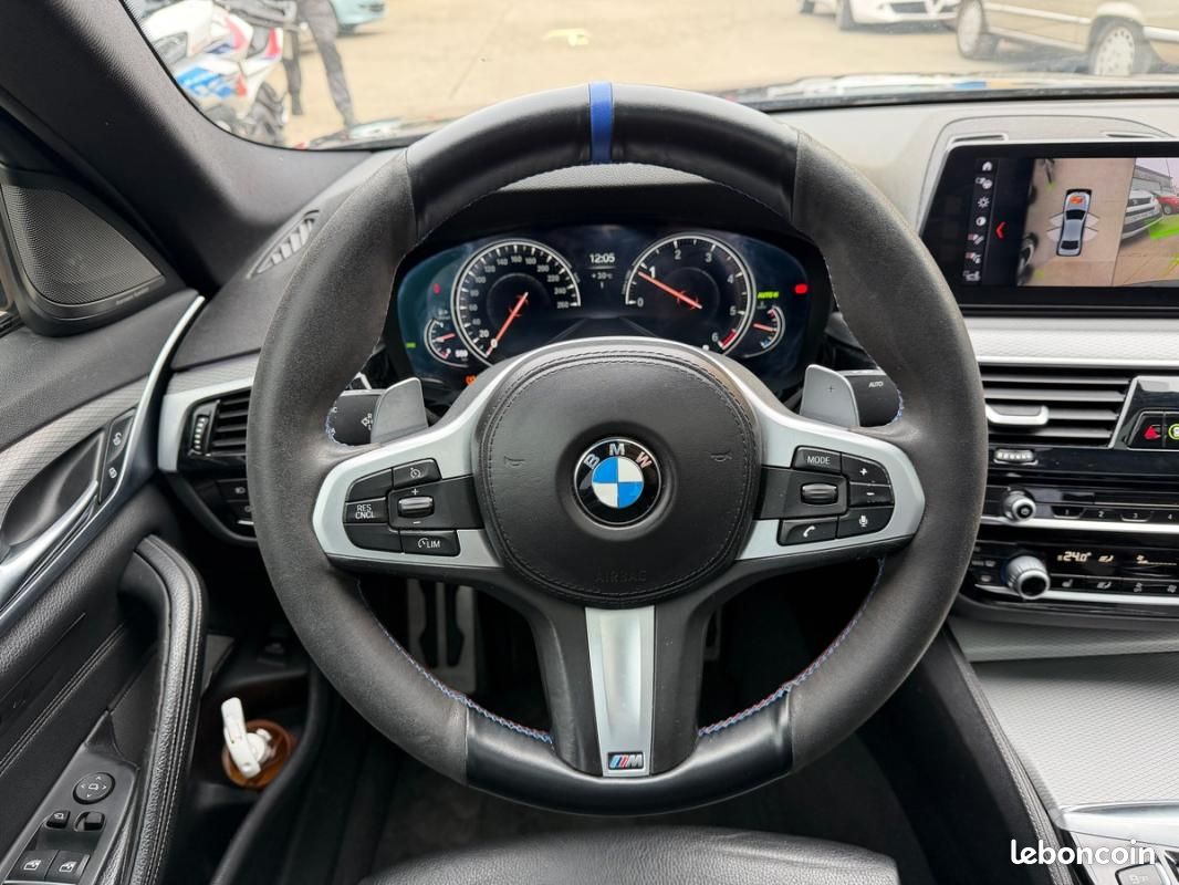 BMW Série 5 G30 520D xDrive 190 ch BVA 8 M Sport Harman Kardon / Toit ouvrant Caméra 360° (image 15)