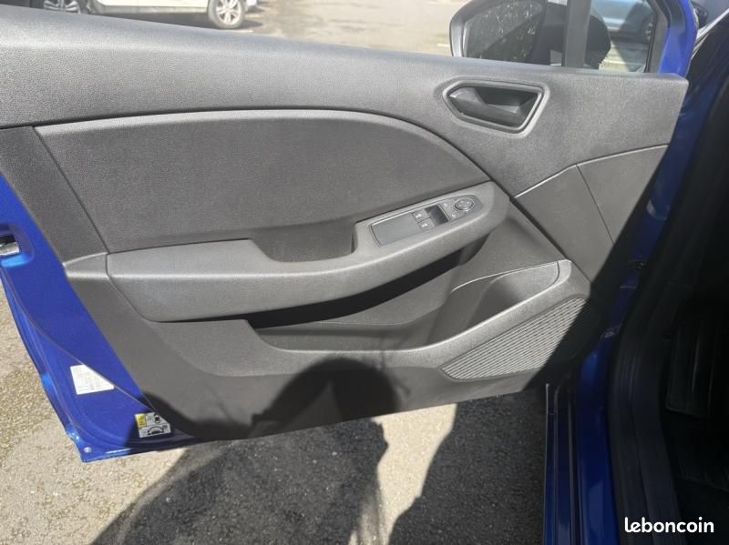 Renault Clio 1.0 TCe 90ch Authentic (image 19)