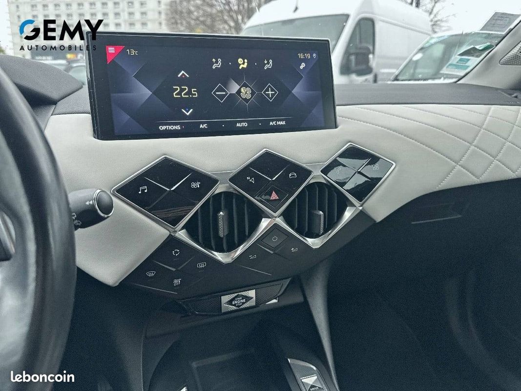 DS DS3 Crossback PureTech 130 EAT8 Connected Chic (image 16)