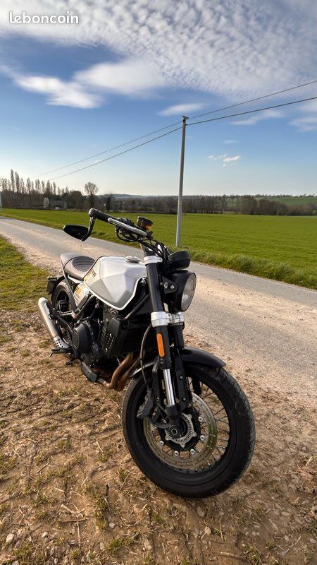 Brixton 500 crossfire (image 1)