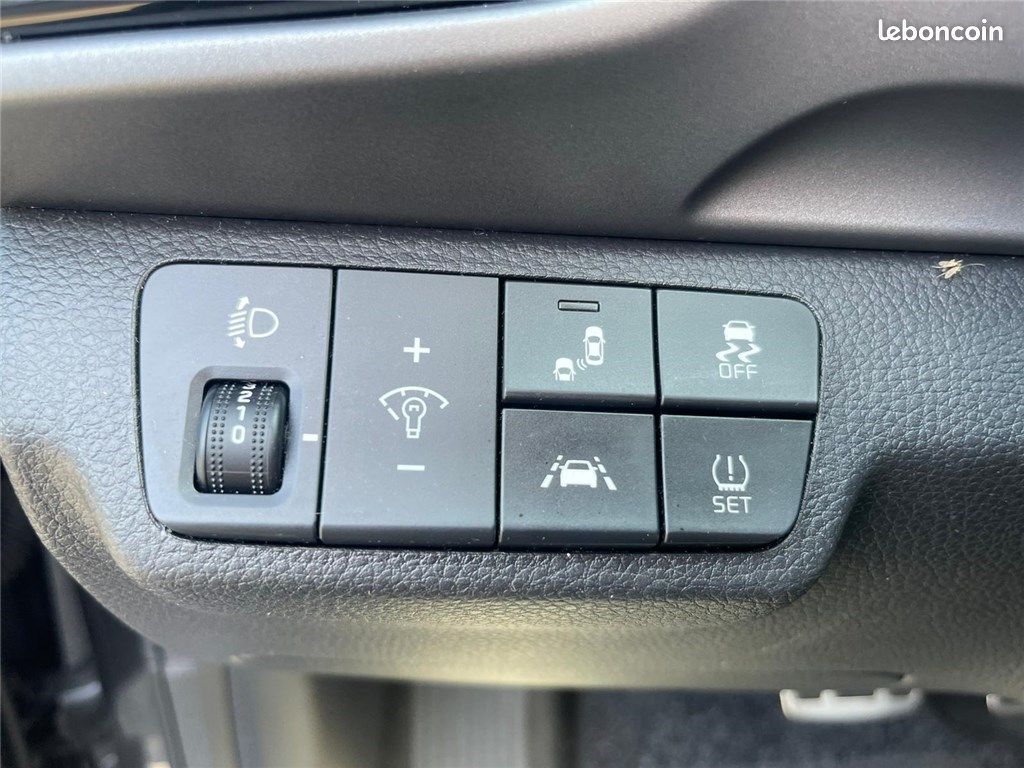Kia Stonic 1.0 T-GDI 120 CH ISG DCT7 Premium (image 15)