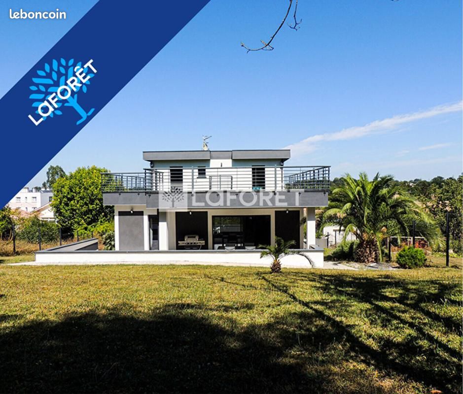 Maison 5 pièces 154 m² · à Bassens · 154 m² · 647 900 €