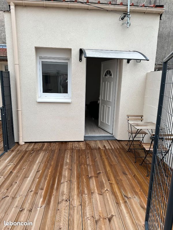 Appartement 1 pièce 18 m² · à Bondy · 18 m² · 700 €