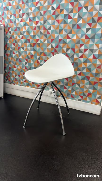 Tabouret blanc design confort et tournant (image 3)