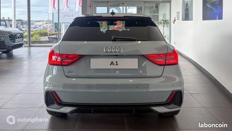 Audi A1 Sportback 35 TFSI 150ch S line S tronic 7 (image 4)