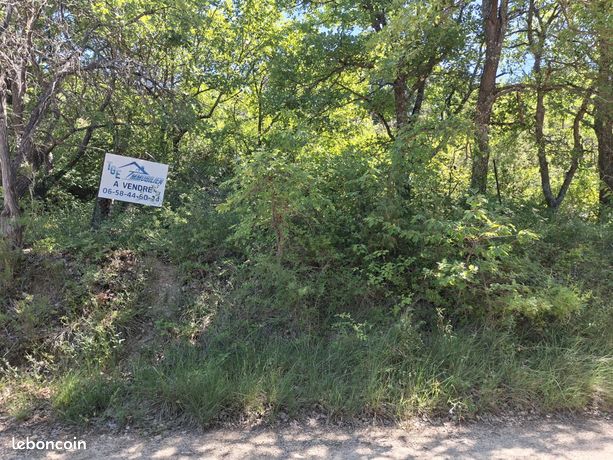 Terrain 1380 m² Artignosc-sur-Verdon