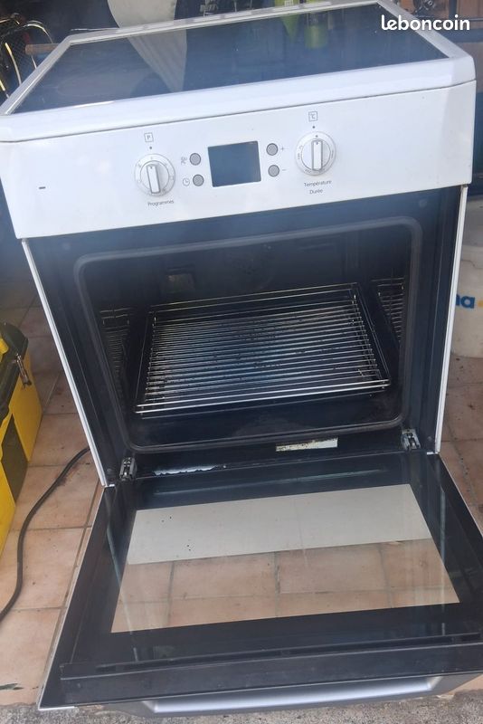 Cuisinière induction BEKO (image 2)