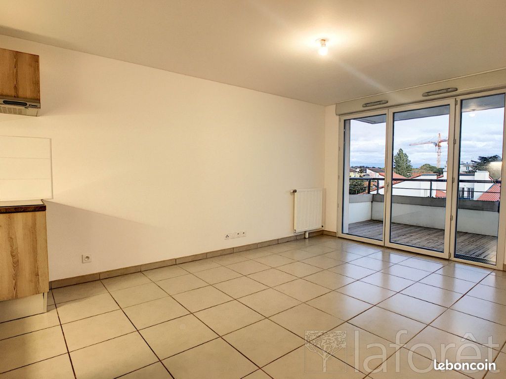 Appartement 3 pièces 60 m² · à Toulouse · 60 m² · 762 €/mois