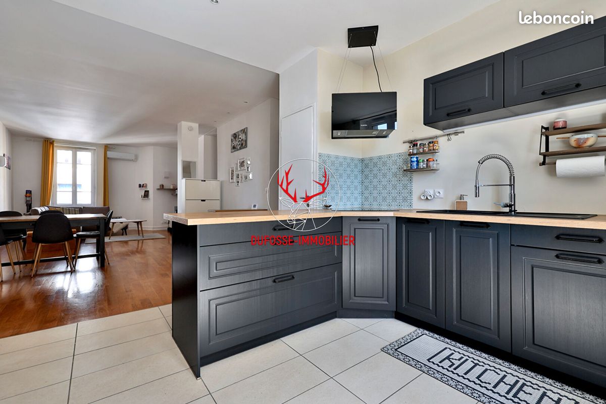 Appartement 4 pièces 113 m² · à Lyon · 113 m² · 369 000 €