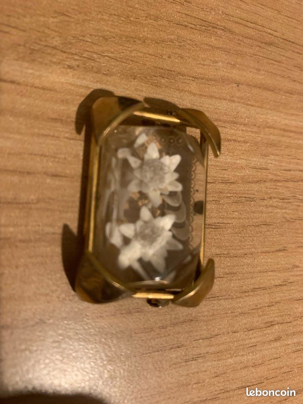 Broche EDELWEISS (image 1)