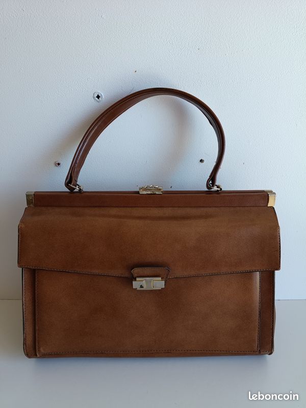 Sac À Bandoulière En Cuir Véritable Fait Main Vintage