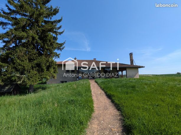 Propriété 7 pièces 130 m²