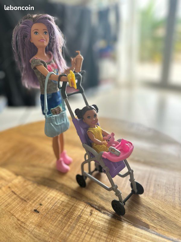 Barbie Skipper Babysitters Inc Poussette Barbie Coffret Barbie