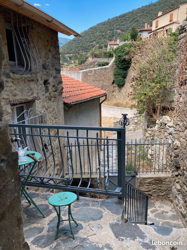 Immeuble 15 pièces 240 m² · à Olette · 240 m² · 289 000 €