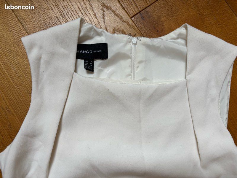 Robe blanche crème taille S parfait état (image 3)