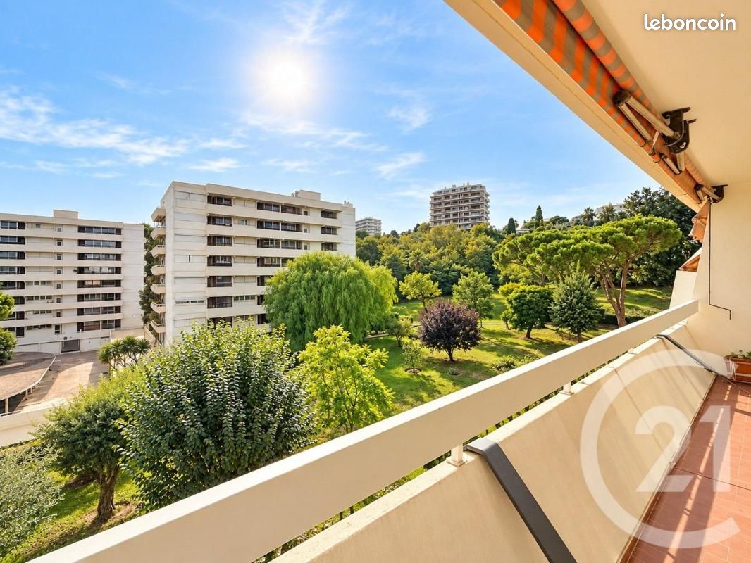 Appartement 3 pièces 65 m² · à Antibes · 65 m² · 310 000 €