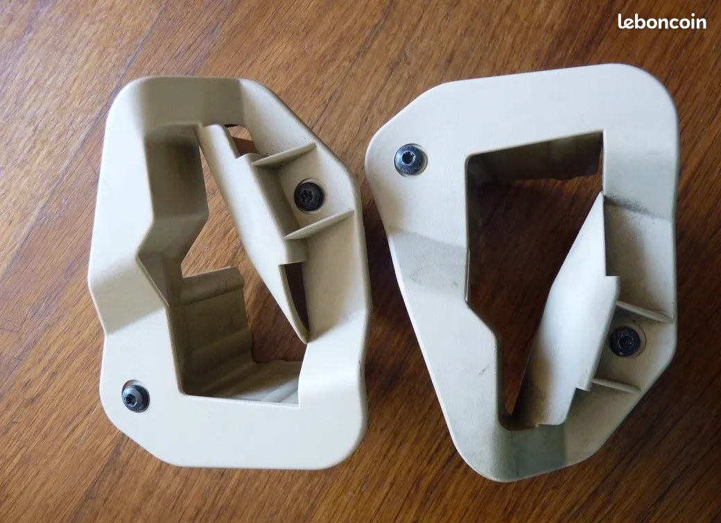 Peugeot 607 piece gauche Diffuseur d'air beige tbe equipement auto phase 1 ou 2 (image 1)