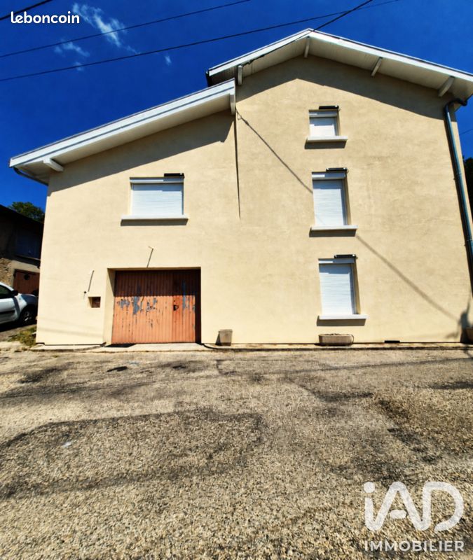 Maison 5 pièces 120 m² · à Saint-Étienne-de-Crossey · 120 m² · 198 500 €