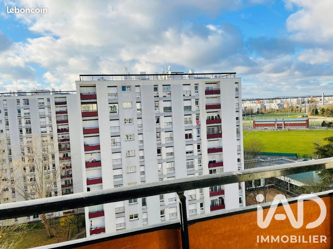 Appartement 4 pièces 68 m² · à Aulnay-sous-Bois · 68 m² · 144 000 €