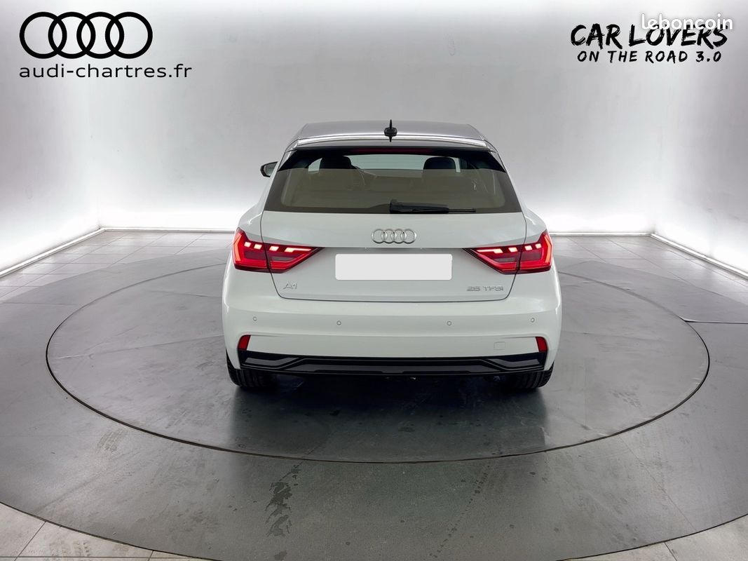 AUDI A1 Sportback 25 TFSI 95 ch S tronic 7 Design (image 4)