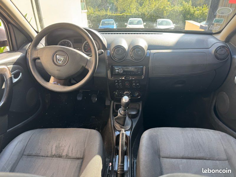 DACIA DUSTER Laureate 4x2, 1.5 DCi, 110 cv (image 2)