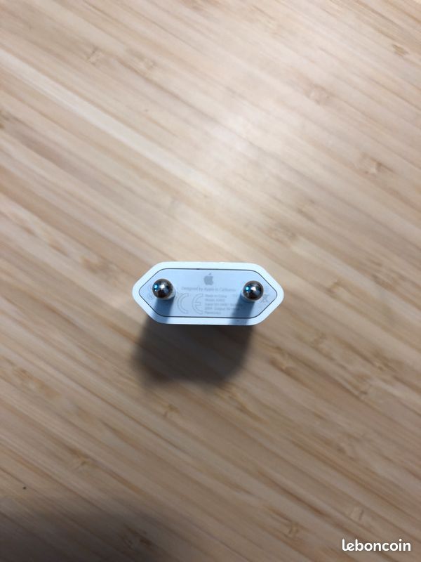 Chargeur Apple officiel USB-A (image 2)
