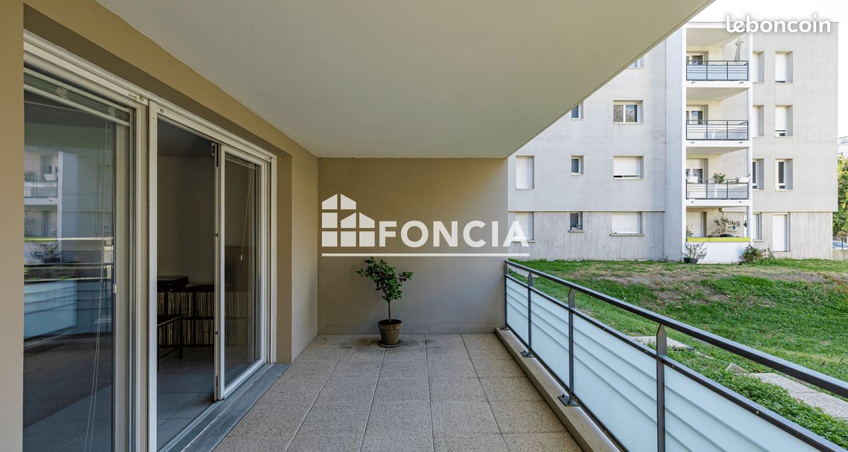 Appartement 3 pièces 63 m² · à Échirolles · 63 m² · 139 000 €