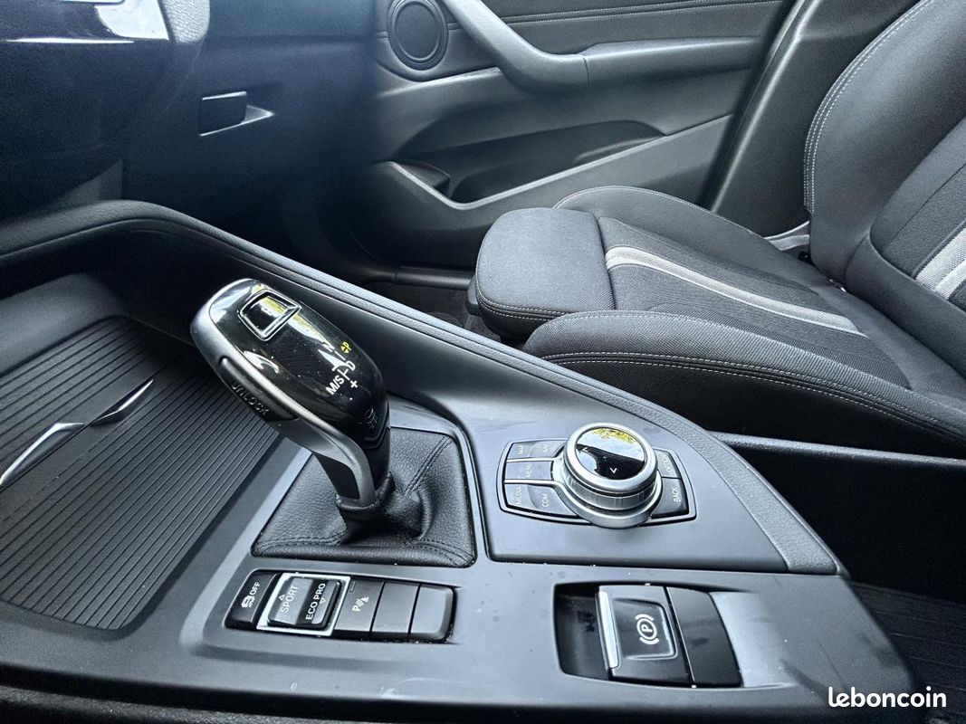 BMW X1 sDrive 18i BVA DKG F48 LOUNGE (image 24)