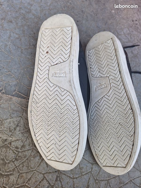 Chaussure levi's taille 40 (image 3)
