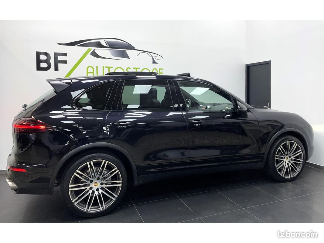 PORSCHE CAYENNE II (958) 4.2 385ch S Diesel (image 4)