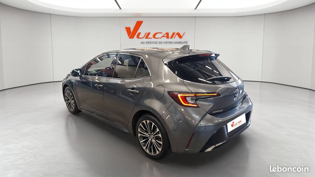 TOYOTA Corolla Hybride 140ch Design (image 7)