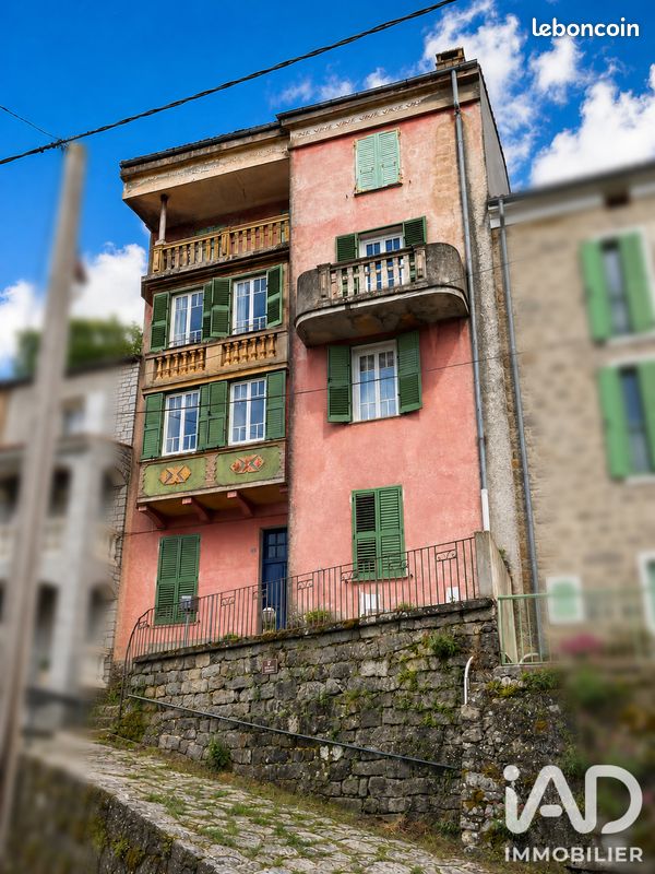 Immeuble 2 pièces 169 m² · à Bastelica · 169 m² · 235 000 €