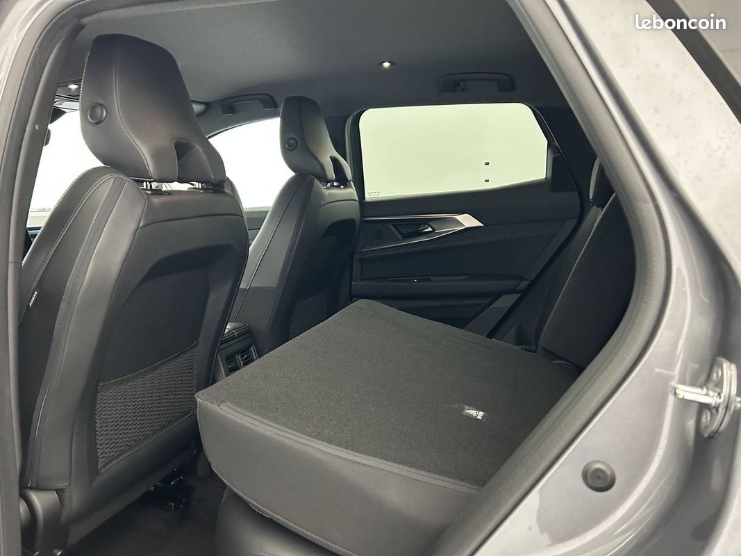 RENAULT Austral E-Tech hybrid 200 Techno (image 30)