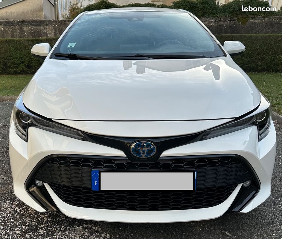 Toyota Corolla Hybride Design (image 2)