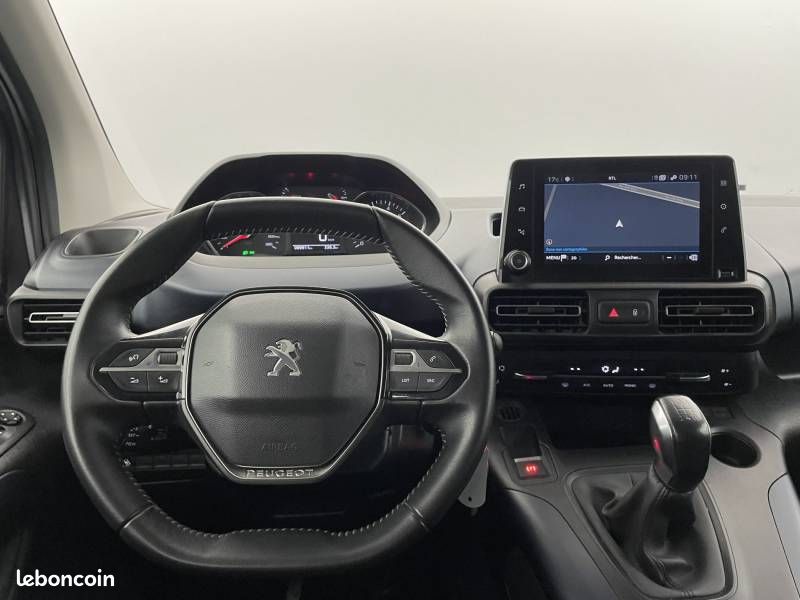 Peugeot Rifter Standard BlueHDi 100 S&S BVM5 Allure (image 20)